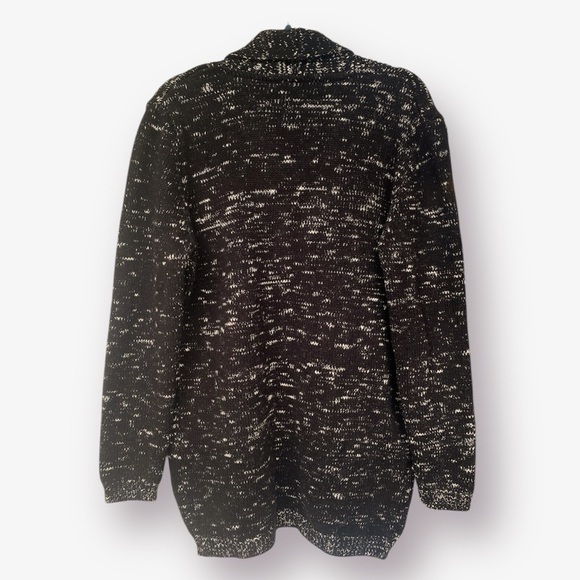Simons Black and White Sweater Cardigan Size XL - Picture 2 of 5